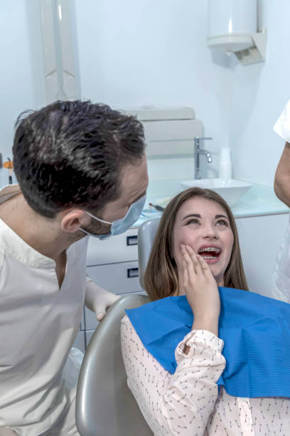 Best Dentist for Tooth Abscess  in Burlington, ND